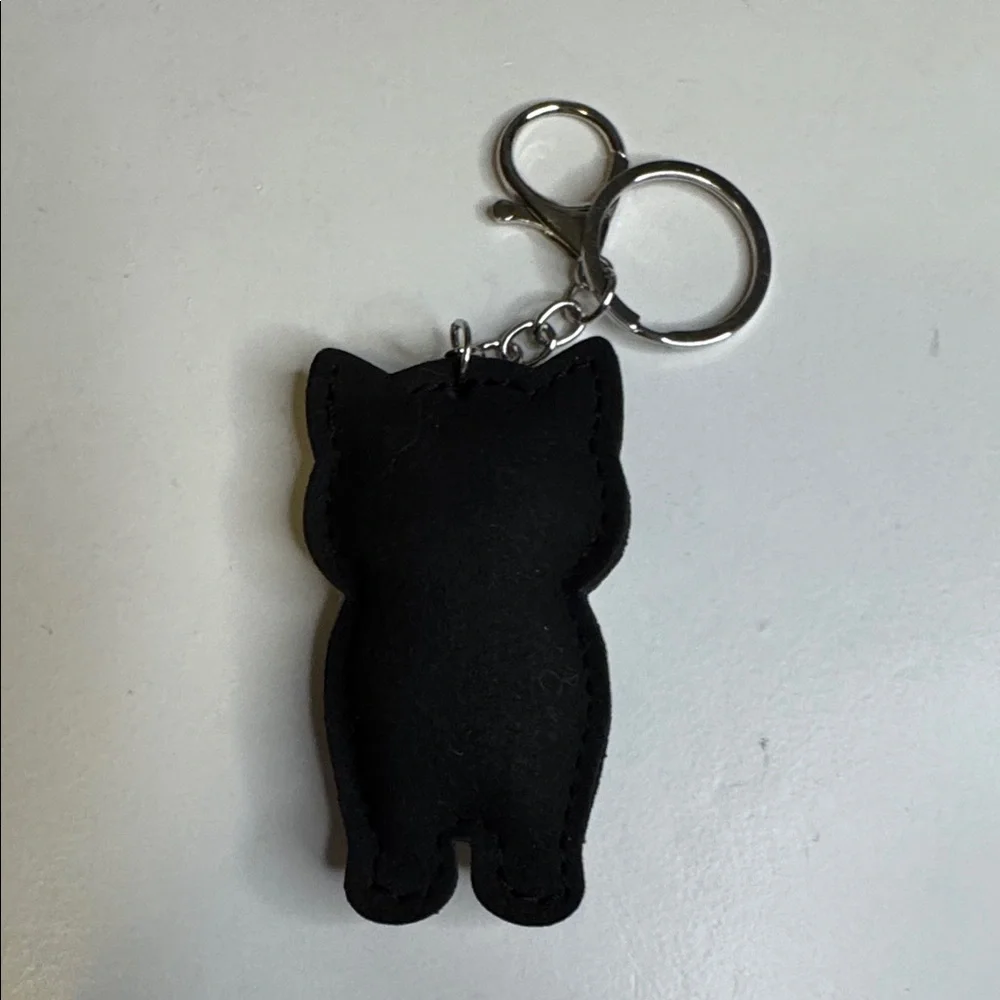 Black and Green Huskie Dog Keychain